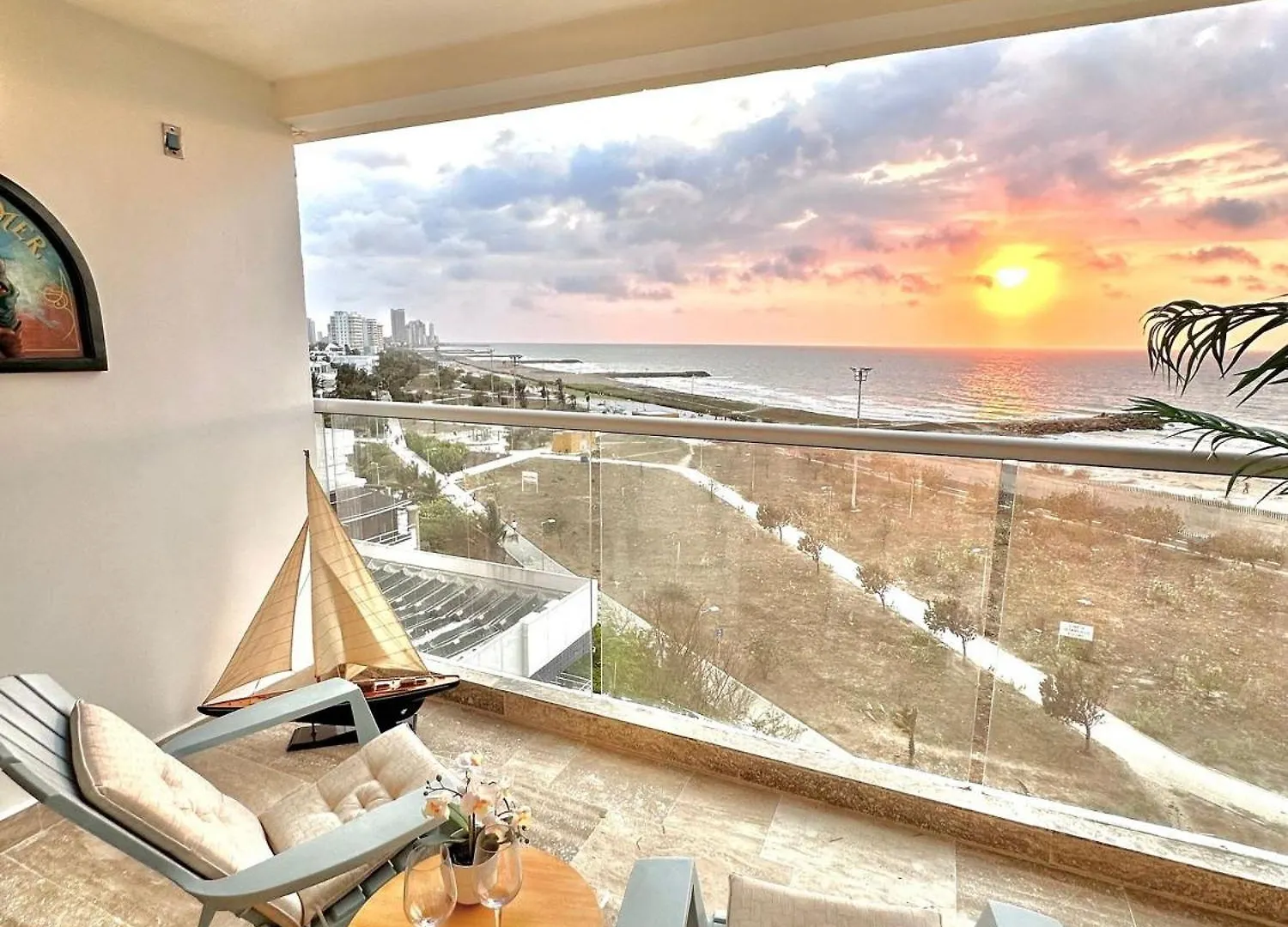 Cb715 Exclusiva Suite Hermosa Vista Mar-Atardecer Kartagena 0*,